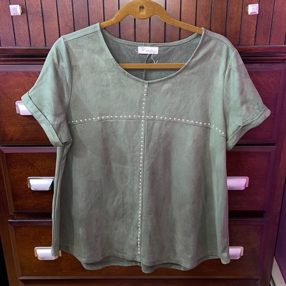Rae Republic Hunter Green Blouse ✨ - Picture 1 of 3